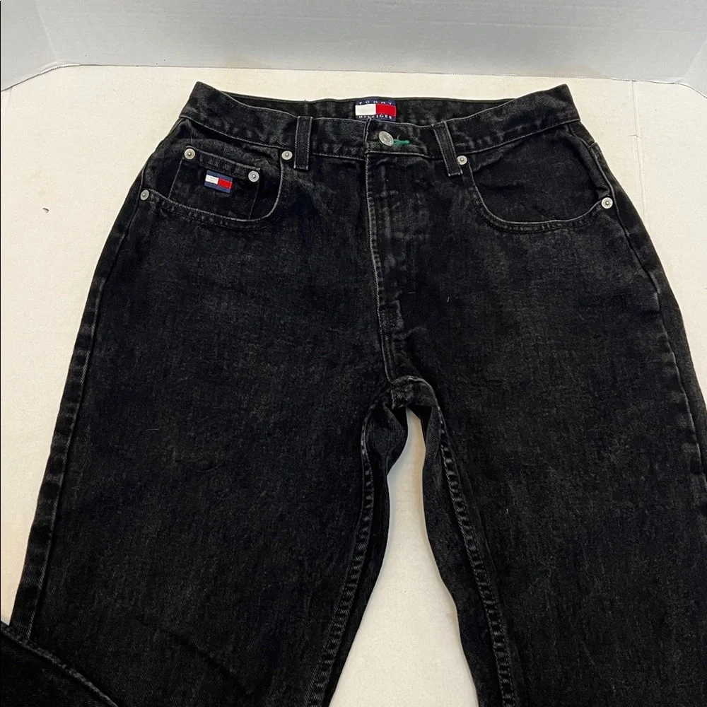 90’s TOMMY HILFIGER BLACK STRAIGHT LEG HIGH WAIST JEANS